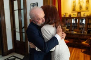 Lula e Kirchner: A Visita que Choca o Mundo e Provoca Vergonha Nacional!