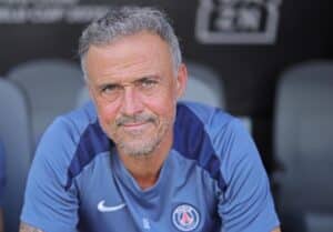 Luxo e Pressão! Luis Enrique e o PSG Preparam-se para Confronto Épico Contra o Chelsea!