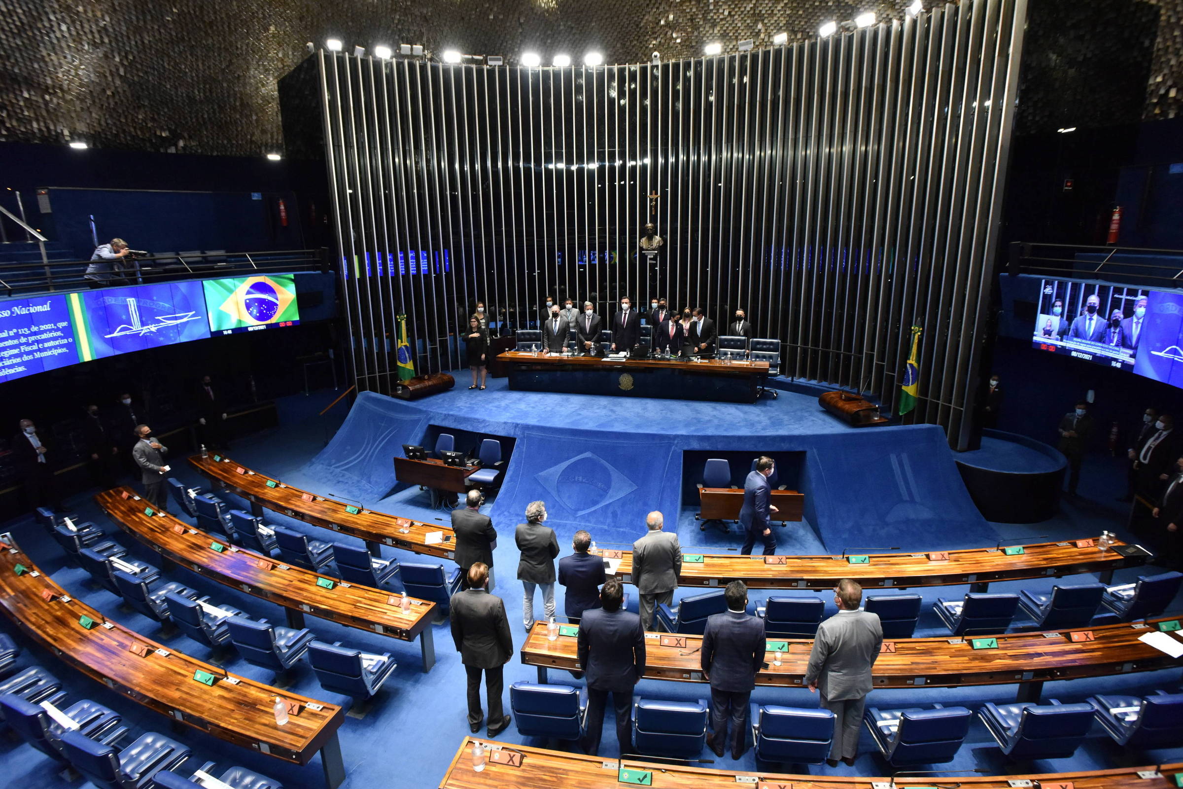 PEC dos Precatórios: Um Golpe Fatal Contra o INSS e os Servidores Públicos!