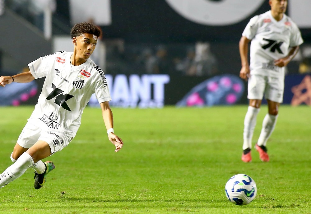 Santos SEM LIMITES: Robinho Jr. é RENOVADO até 2027 com AUMENTO CHOCANTE e CLÁUSULA DE OURO!