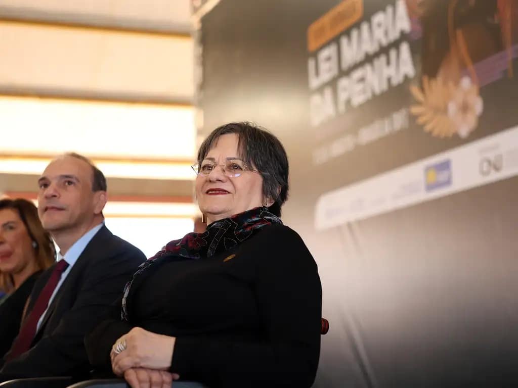 URGENTE: Juíza TENTA CENSURAR POLÊMICO VÍDEO sobre Maria da Penha!