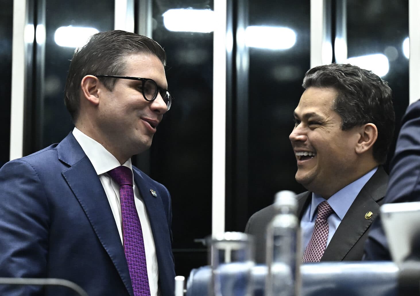"Bomba no Congresso: A Grande Negociação que Pode Mudar Tudo com Moraes!"