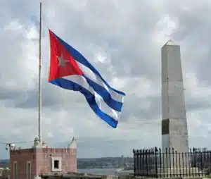 Cuba REFORÇA POLÊMICA: 'Missões Médicas' vão continuar!