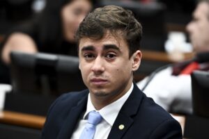 Escândalo Bombástico: Aliados de Lula Acusam Nikolas de Financiar o PCC!