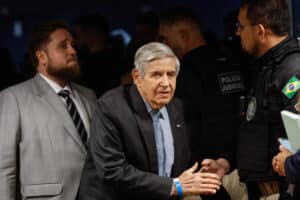Escândalo à Vista! O General Augusto Heleno Sob Fogo Cruzado no STF!