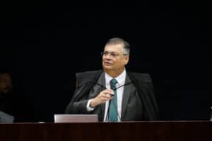 Escândalo à Vista: R$ 694 Milhões em Emendas Pix sem Plano de Trabalho em Foco!