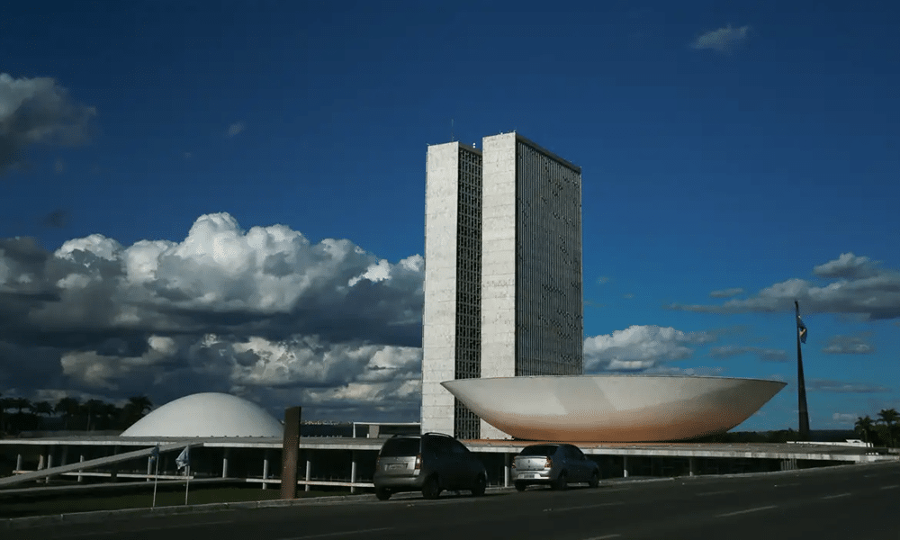 FURACÃO EM BRASÍLIA: Comissões Liberam R$ 7,6 BI em Emendas em Votação Silenciosa!