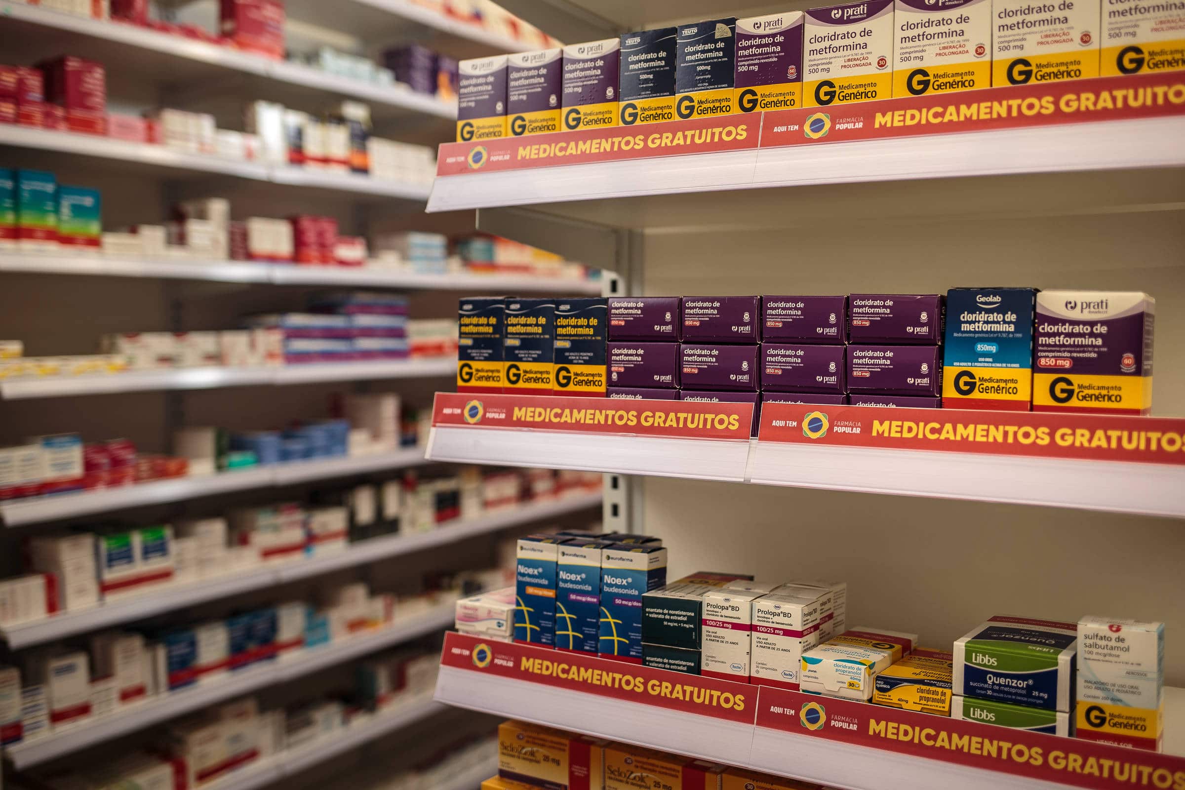 🚨 Faturamento de Remédios Explode 11,5% no Brasil! O Que Está por Trás Dessa Alta Surreal? 💊💥
