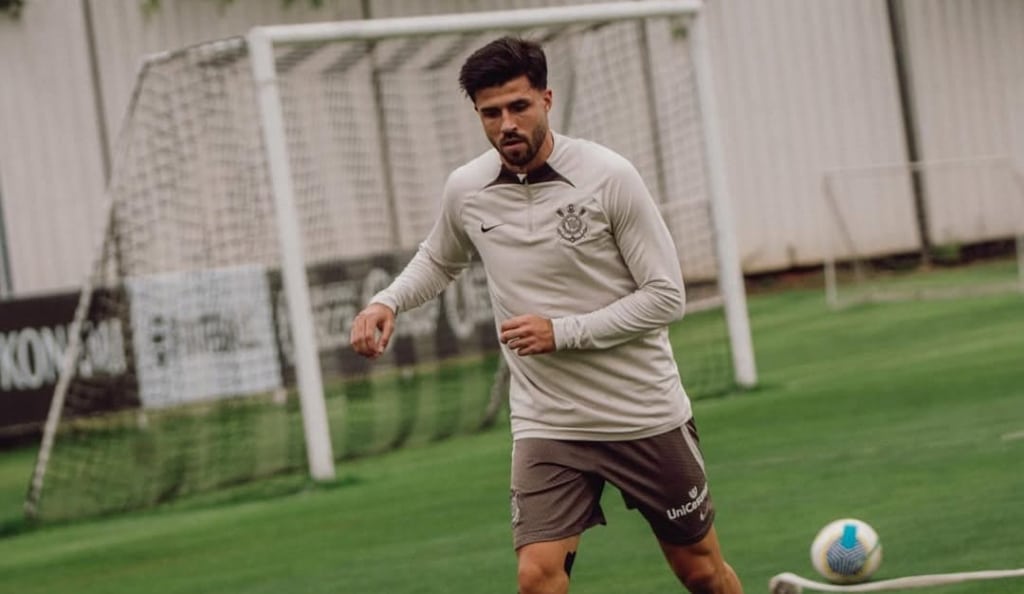 Hernández Denuncia Crise no Corinthians: 'Falta de Justificativa é Deixar o Clube à Deriva!'