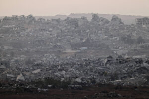 Israel Intensifica Bombardeios: Casas em Gaza Viram Pó no Caos!