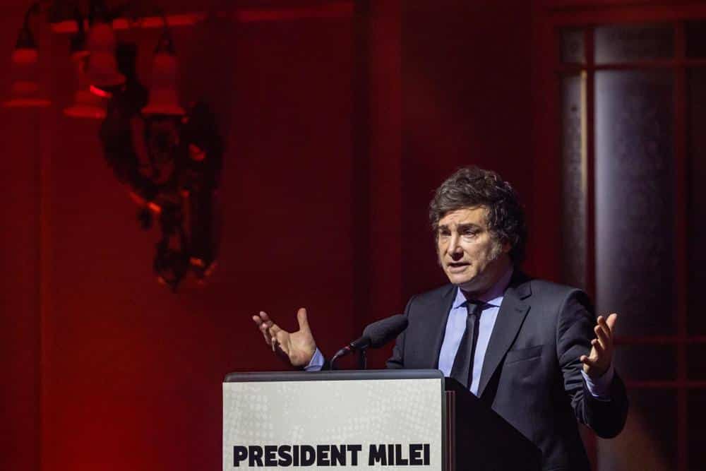 Javier Milei: O Presidente Polêmico Recebe Prêmio em São Paulo! O que Isso Significa para o Futuro?