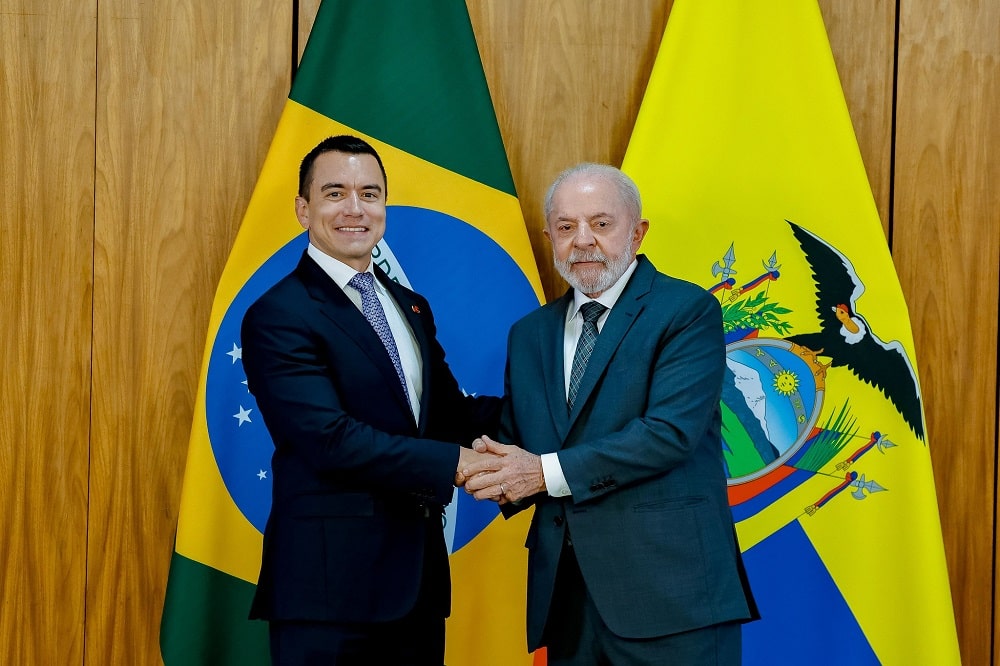 Lula Flerta com a Direita da América do Sul: Pressão de Trump e Nova Aliança À Vista!