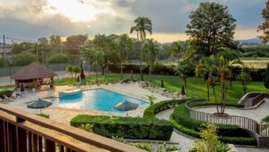 Marriott: Onde Conforto Encontra o Escândalo Internacional!