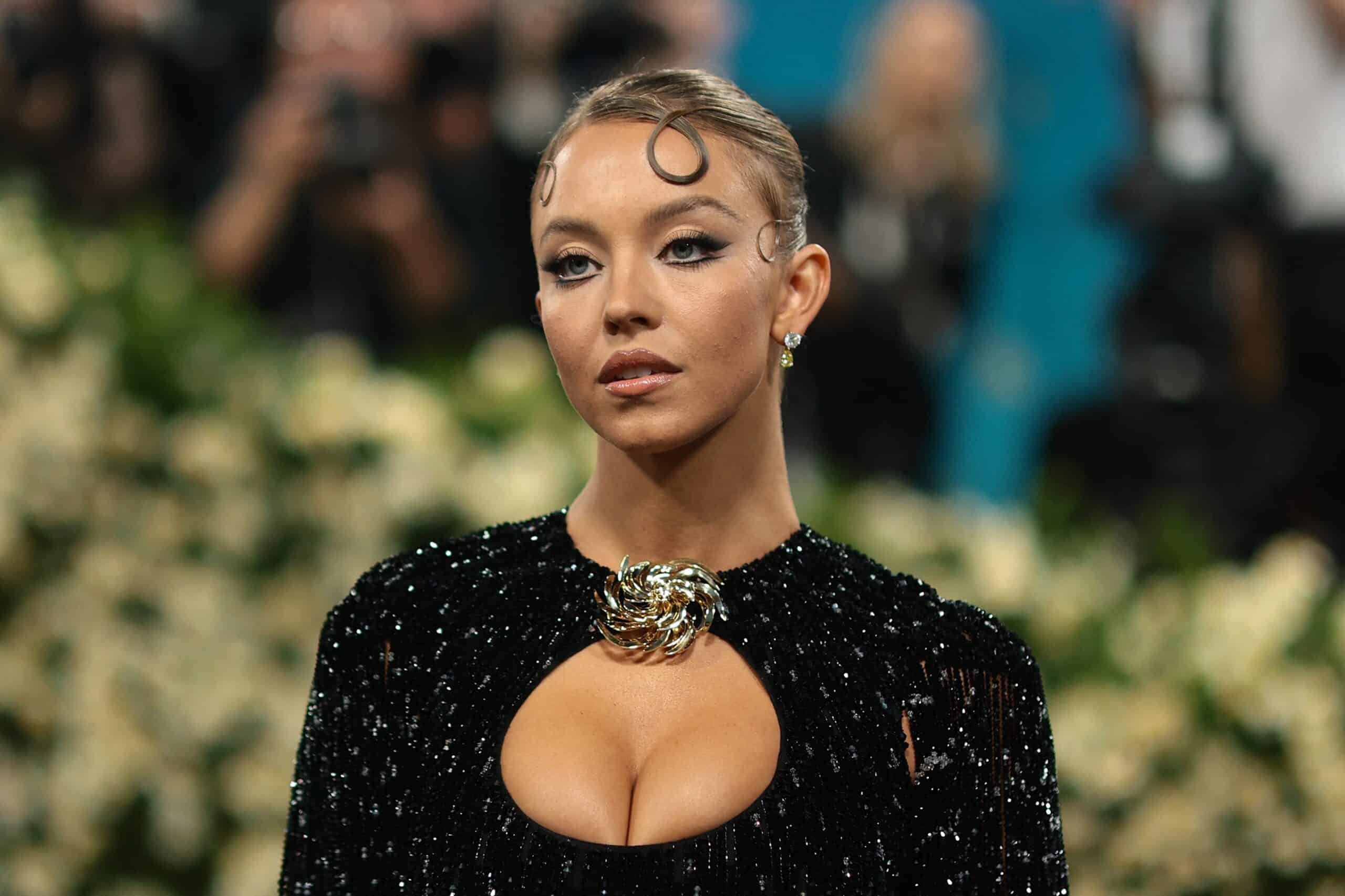 Revolução nas Celebridades: Descubra Quem Além de Sydney Sweeney Abraçou o Republicano!