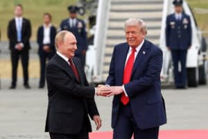 Traição Explosiva: Ucrânia Reage à Revolucionária Cúpula Trump-Putin!