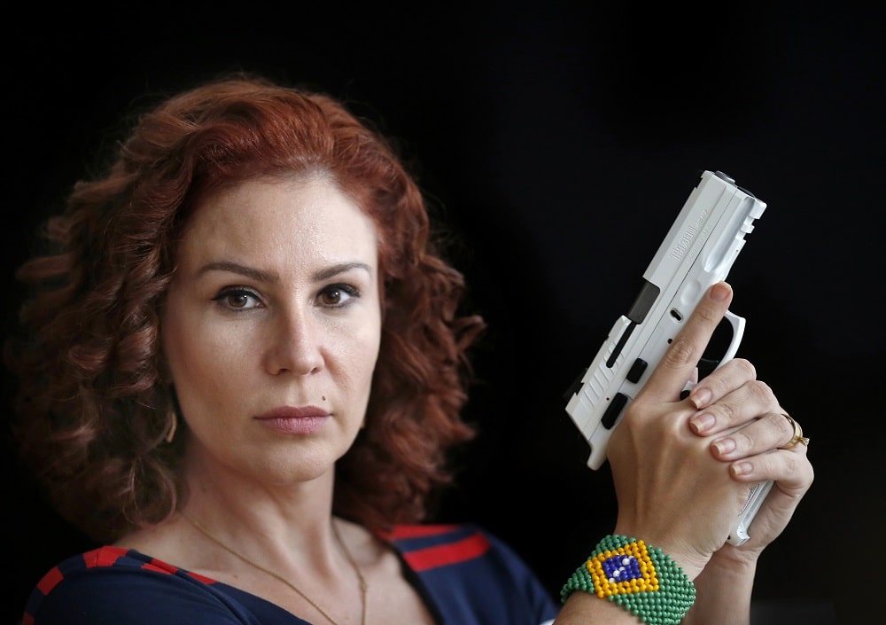 URGENTE: STF VOLTA A JULGAR CARLA ZAMBELLI POR PORTE ILEGAL DE ARMAS!