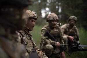 Ucrânia em Choque: Homens com Transtornos Mentais São Recrutados para a Guerra!