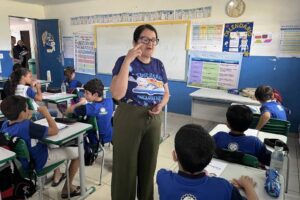 Brasil em Crise! 4 Séculos para Formar Professores para PCD!