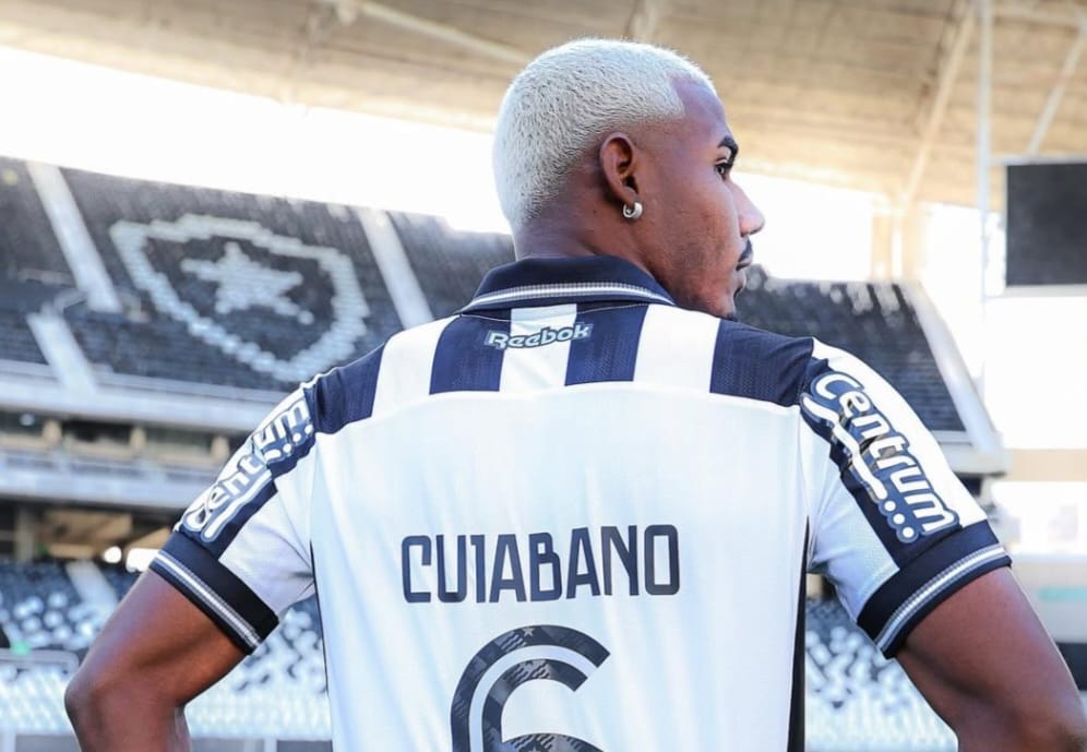 Emoção à flor da pele: Cuiabano retorna ao Botafogo apenas 24 horas após troca bombástica com Nottingham Forest!