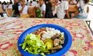 Explosão do Investimento em Merenda: 80 Milhões de Fome Saciada!