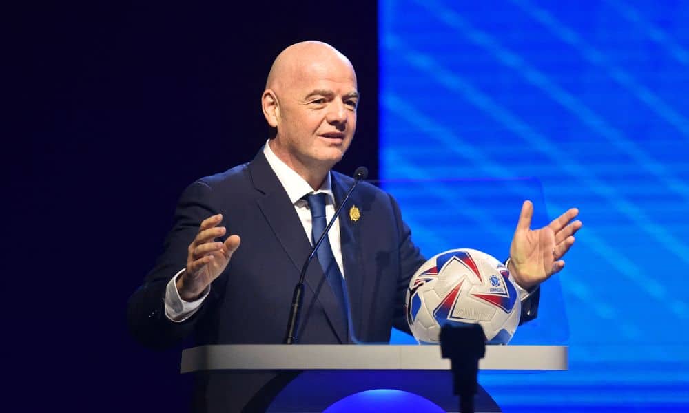 Fifa Liberará Quase R$ 2 Bilhões: Clubes em Alerta para Ceder Jogadores!