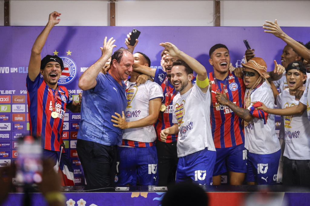 Rogério Ceni em Chamas: 'Meu Sonho é Conquistar o Brasil com o Bahia!'