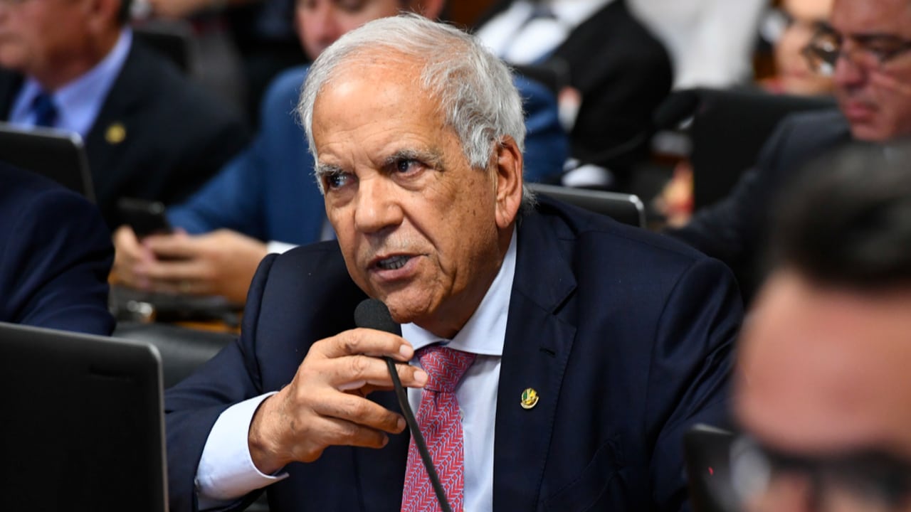 Senado CHOCA NAÇÃO: Teto da Dívida Pública é JOGADO PARA LADO!