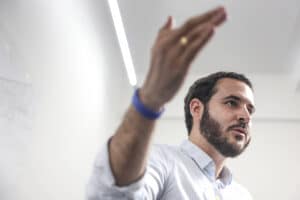 URGENTE: Guarulhos TIRA Marmitas de Alunos do IFSP! Protestos à Vista!