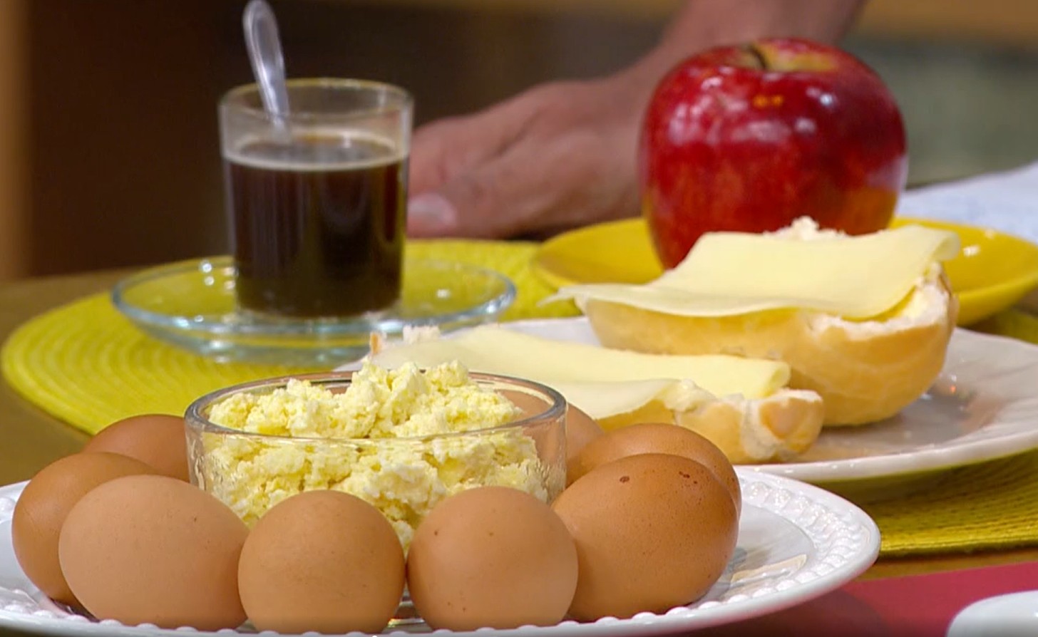 ESCÂNDALO! Você falou ERRADO a vida toda: A palavra para café da manhã que parou o Brasil.