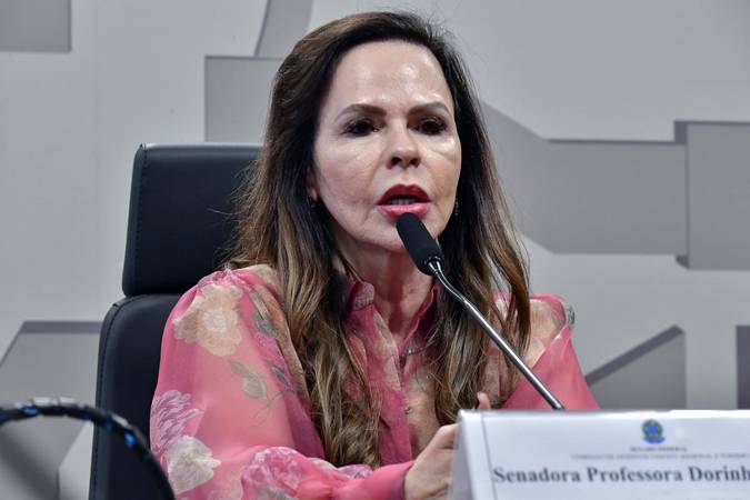 REVOLUÇÃO NA EDUCAÇÃO: Senado dá sinal verde para o fim da escola tradicional