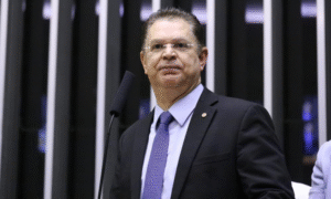 Resultado Explosivo: Líder do PL na Câmara Choca ao Entrar na CPI do INSS em Resposta às Vitórias de Lula!