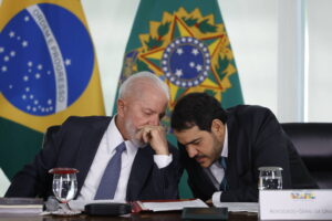 URGENTE: Lula Pronto para Revelar o Novo Messias do STF Antes de Terça!