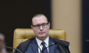 Zanin CHOCA e VOTA para acabar com desoneração! Reoneração Gradual é a Nova Realidade!